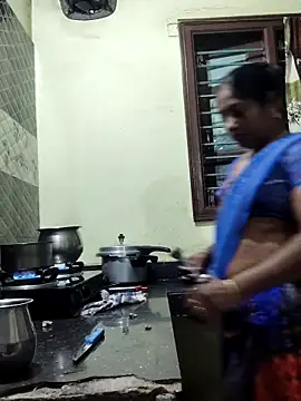 yamini1431 - Yamini1431's free webcam - UK Sex Cams