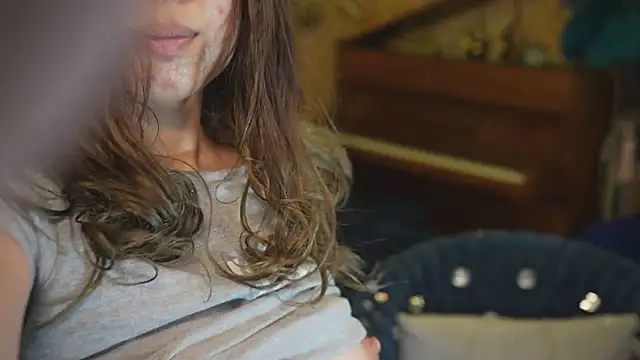 VanessaDoyle live sex cam