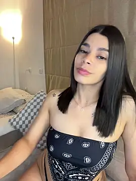 Leah_Honey26