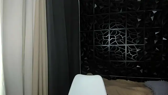 davincihugecock live sex cam