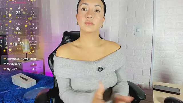 sweet_kitty_01 - SWEET_KITTY_01's free webcam - UK Sex Cams