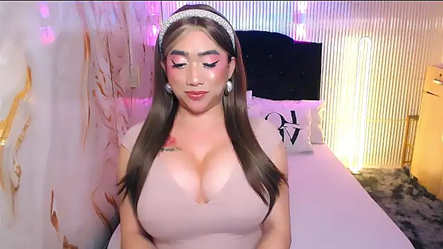 SelfsuckmyBigBanna live sex cam