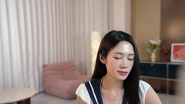 honeypeach-0112 - Honeypeach-0112's free webcam - UK Sex Cams