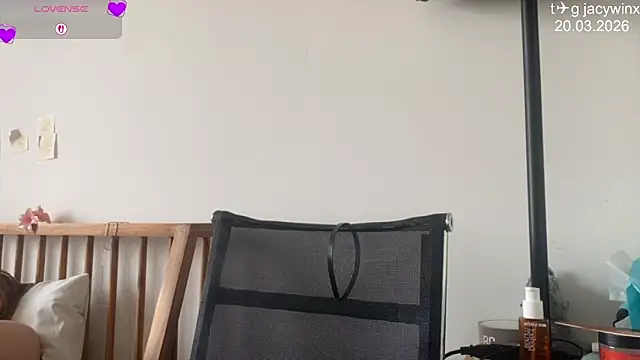 jacywinslat - JacyWinslat's free webcam - UK Sex Cams