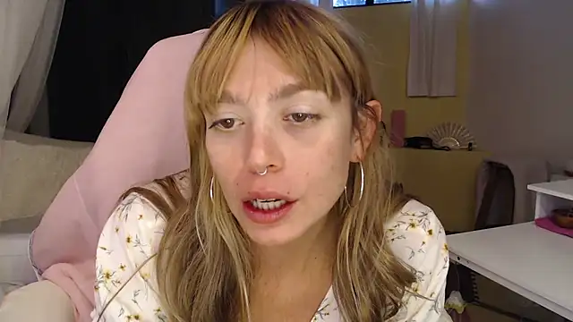 samylight - SamyLight's free webcam - UK Sex Cams