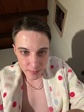 dipsy3535 - Dipsy3535's free webcam - UK Sex Cams