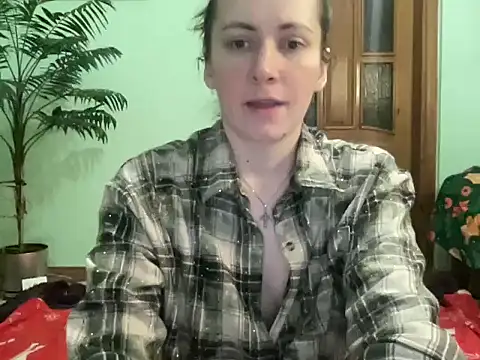 angeltough20 - AngelTough20's free webcam - UK Sex Cams