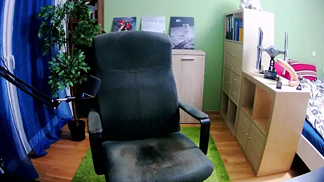 unknown_matteo - Unknown_Matteo's free webcam - UK Sex Cams