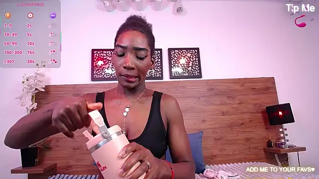 alexandracambell - AlexandraCambell's free webcam - UK Sex Cams