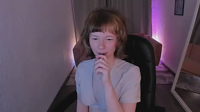 MikassaBowl live sex cam