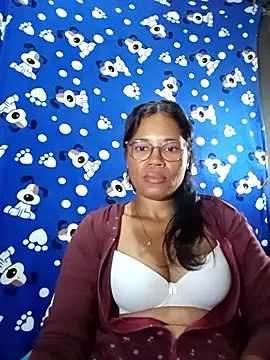 yandris_1212 - Yandris_1212's free webcam - UK Sex Cams