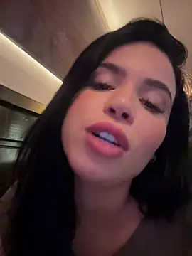 Rafaellaz live sex cam