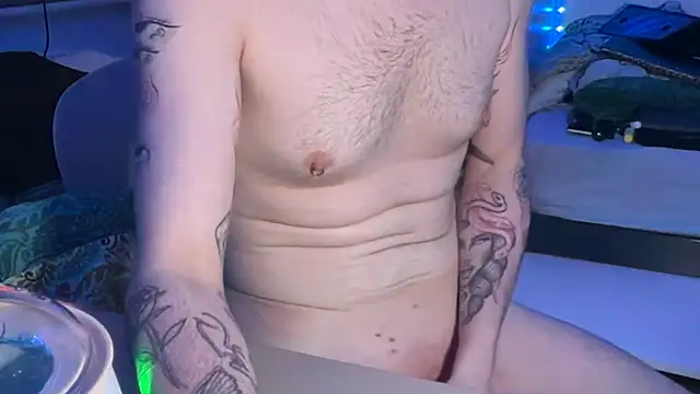 Preview of gander_at_xander