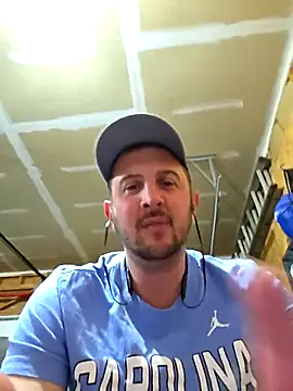 mrmechanic38 (Ask my age) - Help me stroke it