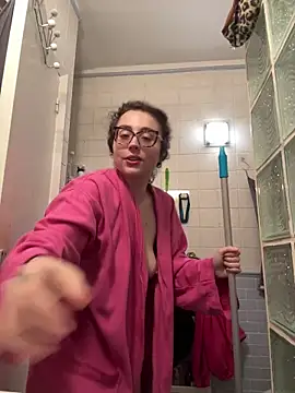 ladyturtle - Ladyturtle's free webcam - UK Sex Cams