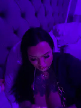 _melinacurves_ - _MelinaCurves_'s free webcam - UK Sex Cams