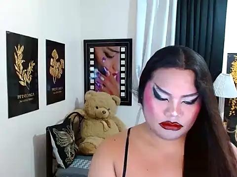 TSbrianaHugeCock live sex cam