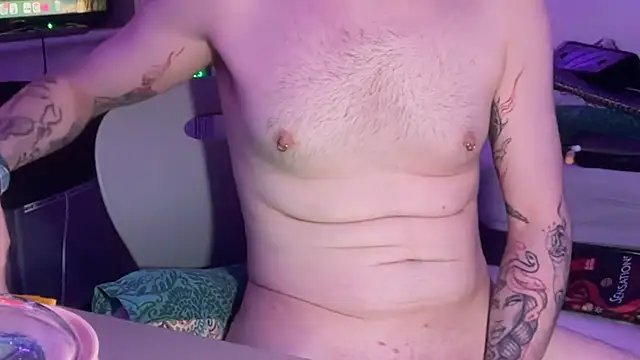 Preview of gander_at_xander