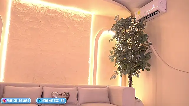 Dakota_Lee's live cam