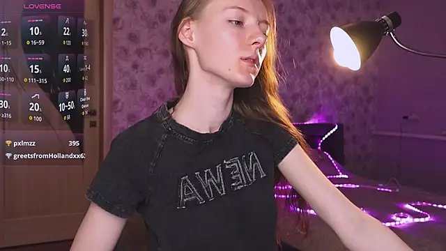 why_me_stella - Why_me_stella's free webcam - UK Sex Cams