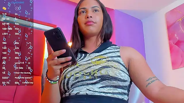 EllieTrinket_ live sex cam