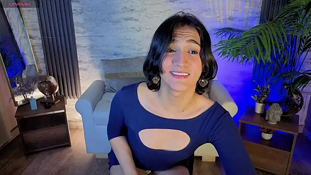 zoee_kiss_ - Zoee_Kiss_'s free webcam - UK Sex Cams