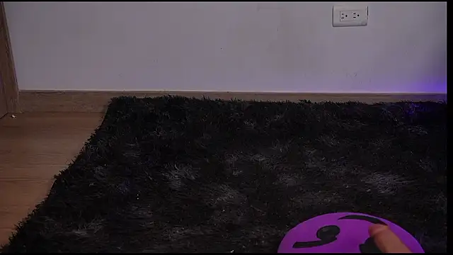 anyiled_hot - Anyiled_hot's free webcam - UK Sex Cams