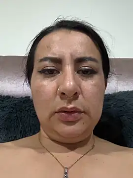 Webcam Model (Abril_Luv)  is live.Free join now!