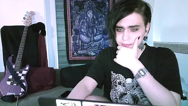 sademobeer - Sademobeer's free webcam - UK Sex Cams