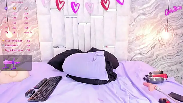 veronicalodge23 - VeronicaLodge23's free webcam