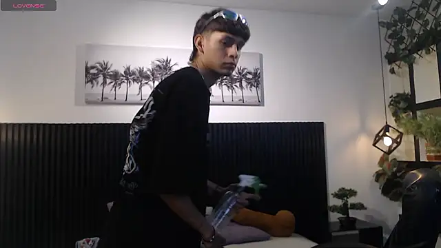 draxblade09 - DraxBlade09's free webcam