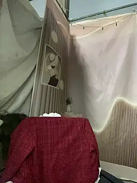 -eidieea- - -Eidieea-'s free webcam - UK Sex Cams