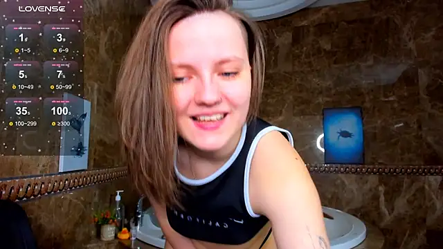 melindatin - MelindaTin's free webcam - UK Sex Cams