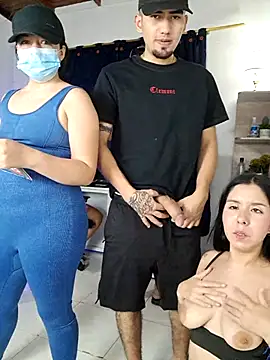 royalgirls_x live sex cam