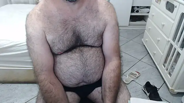 mysterbearmg - MysterBearMG's free webcam - UK Sex Cams