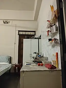 nakedmilfx (F mature) - Strip tease