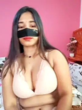 Webcam Model (Nishi-3)  is live.Free join now!