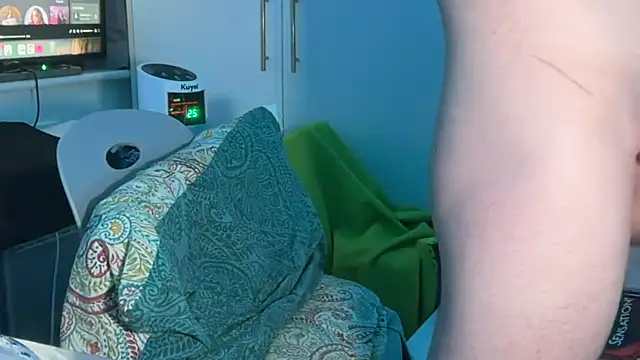 Preview of gander_at_xander