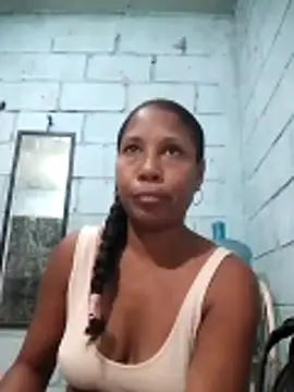 ivanna_sexually (F milf) - Show milk