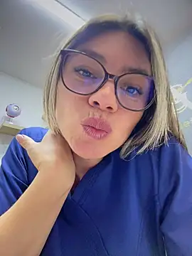 alicee16 live cam profile