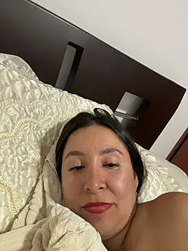 emely_sexx20 (F milf) - I will penetrate my ass to the very end