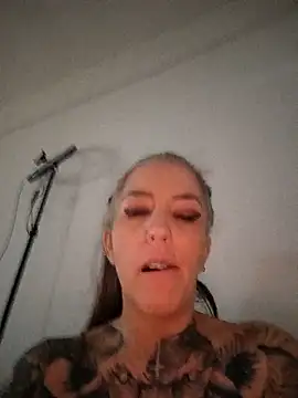 vamporasuccubus19777