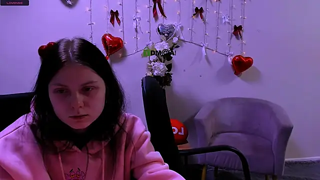 inga_gree - Inga_gree's free webcam - UK Sex Cams