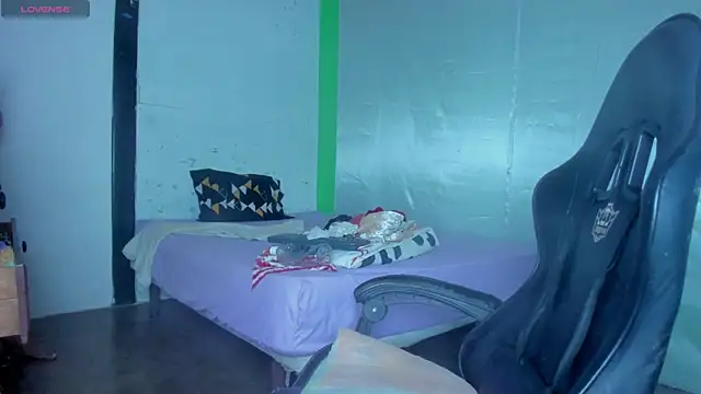 jonson- (F milf) - full nude oil tits