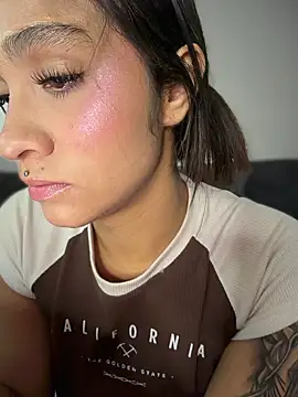 Preview of isabella-teen