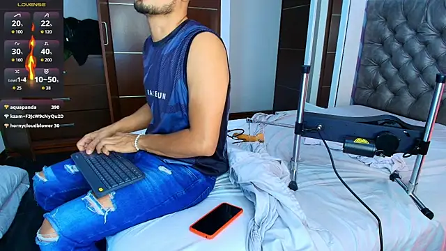 valentiinoss (Ask my age) - rough sex with cumshot in the hole