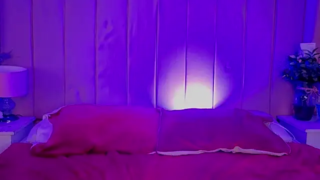 Preview of mollybigboobs12