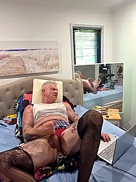 Preview of handsolo_porn