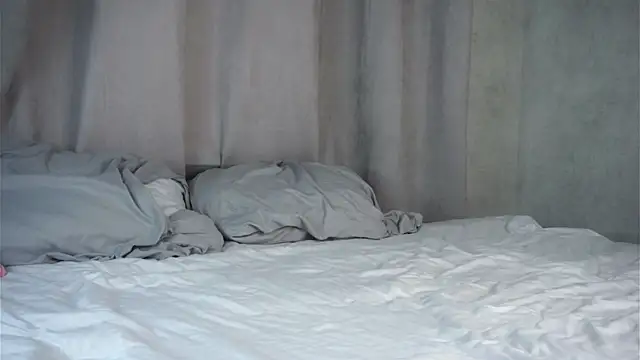 monetleitman (F teen) - perfect nails Emmy!!