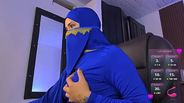 shirazz__ (F young) - Blowjob and spit boobs